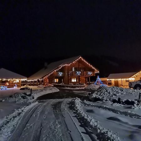 Casa De Poveste Suczawica Zewnętrze zdjęcie
