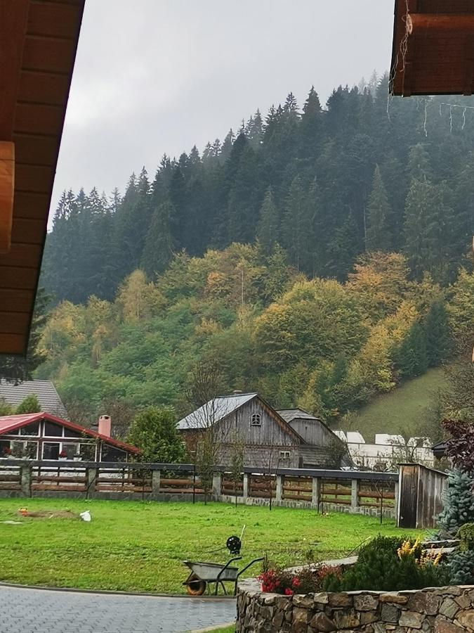 Casa De Poveste Suczawica Zewnętrze zdjęcie